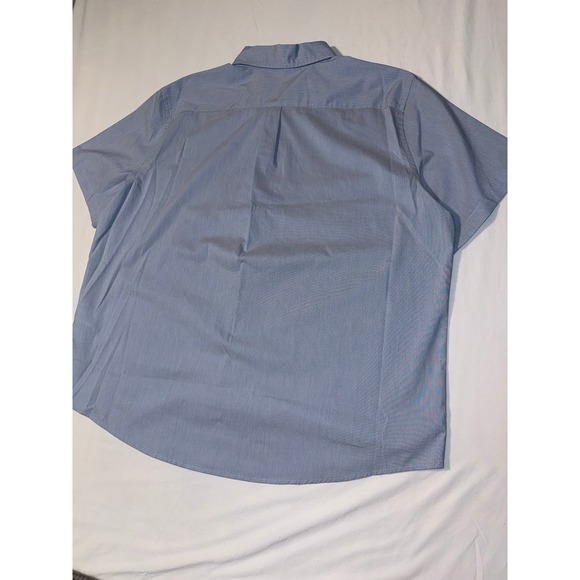 Dockers Mens 2XL Short Sleeve Button Down Shirt Blue No Wrinkle Classic Fit New - Picture 7 of 8